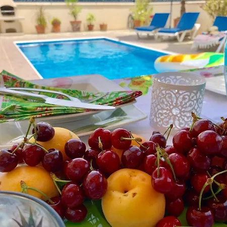 Ferienhaus Ferienhaus Mit Privatpool Fuer 6 Personen Ca 150 Qm In Poli Crysochous, Westkueste Von Zypern Und Umgebung *